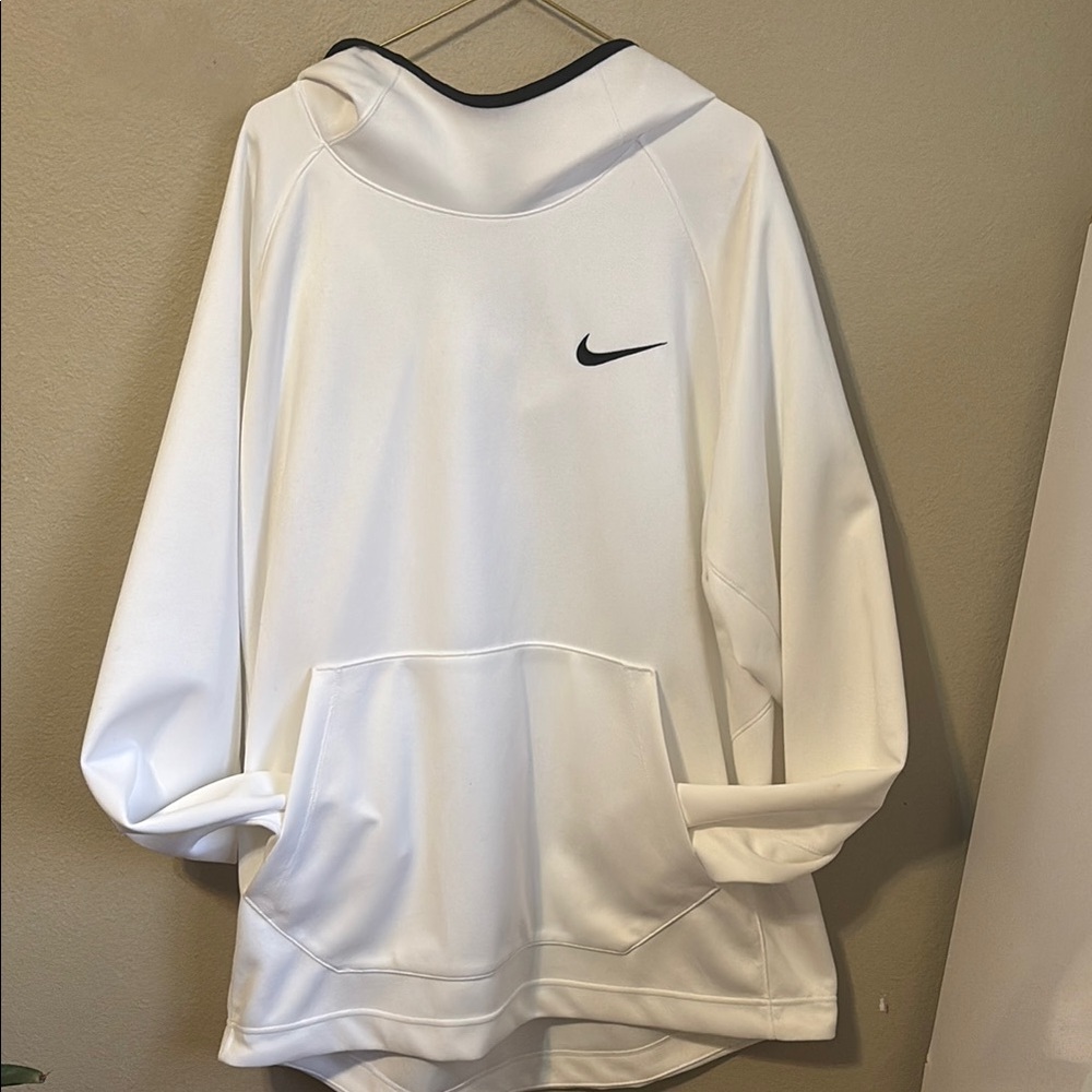 NIKE MENS White Hoodie with Black Swoosh